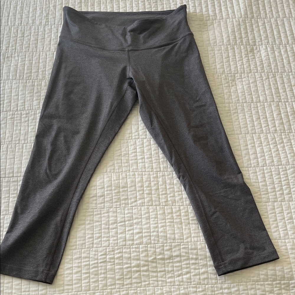 Lulu Lemon Cropped Legging